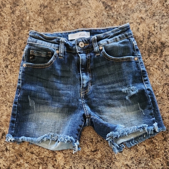 Girls KanCan Blue Frayed Denim Shorts Sz M - Picture 1 of 8
